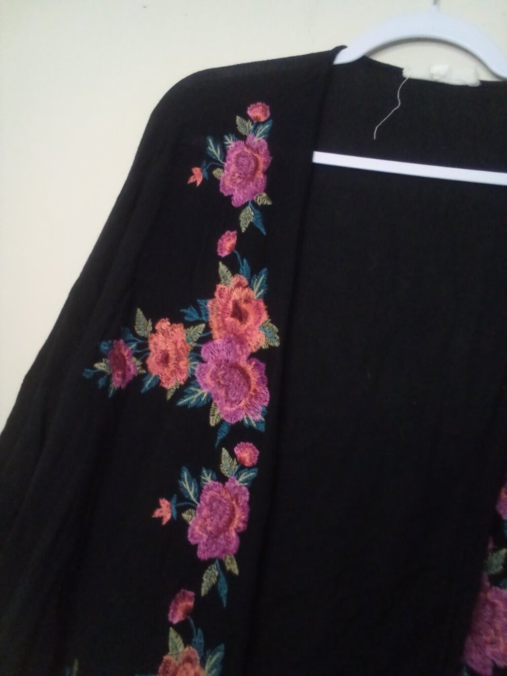 Yiayia Ponytail Lightweight Cardigan S M Open Front Embroidery Short Sleeve - Picture 9 of 15